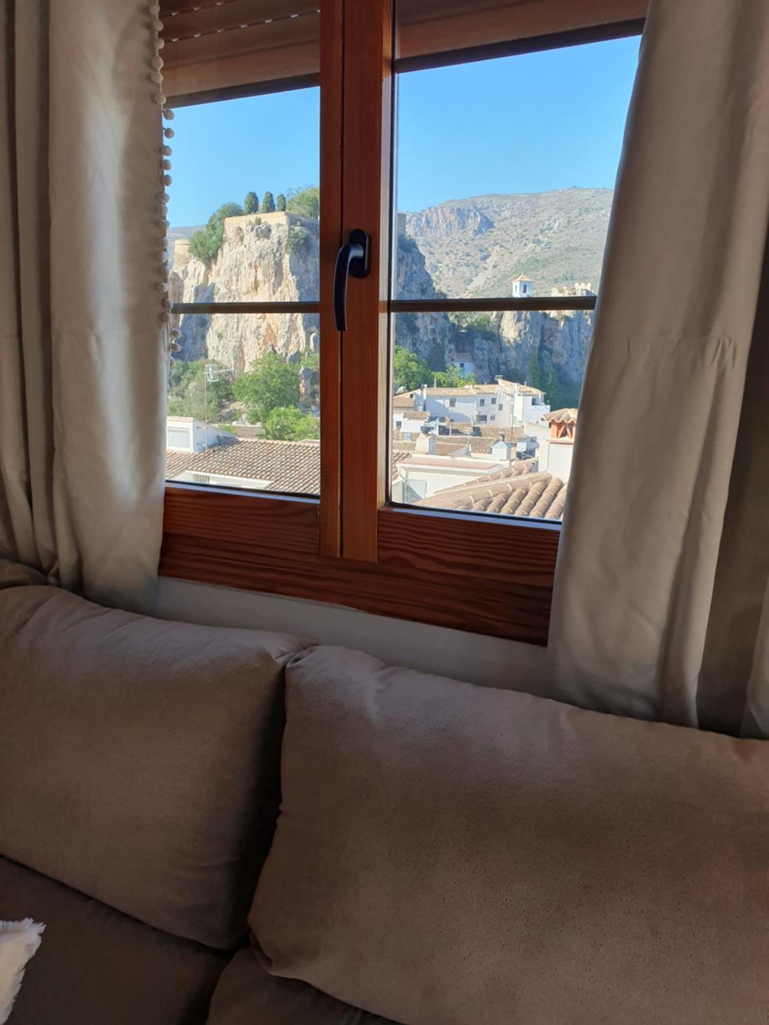 Atico Guadalest Rooftop Apartment With 360º Views And Art 外观 照片